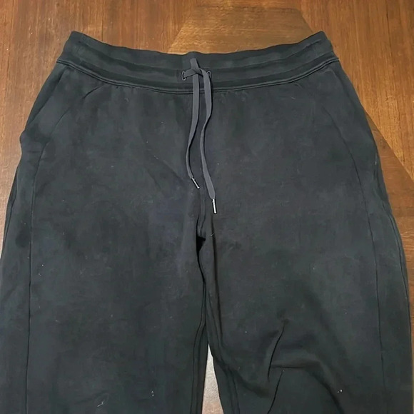 Lululemon scuba pants - Picture 4 of 7